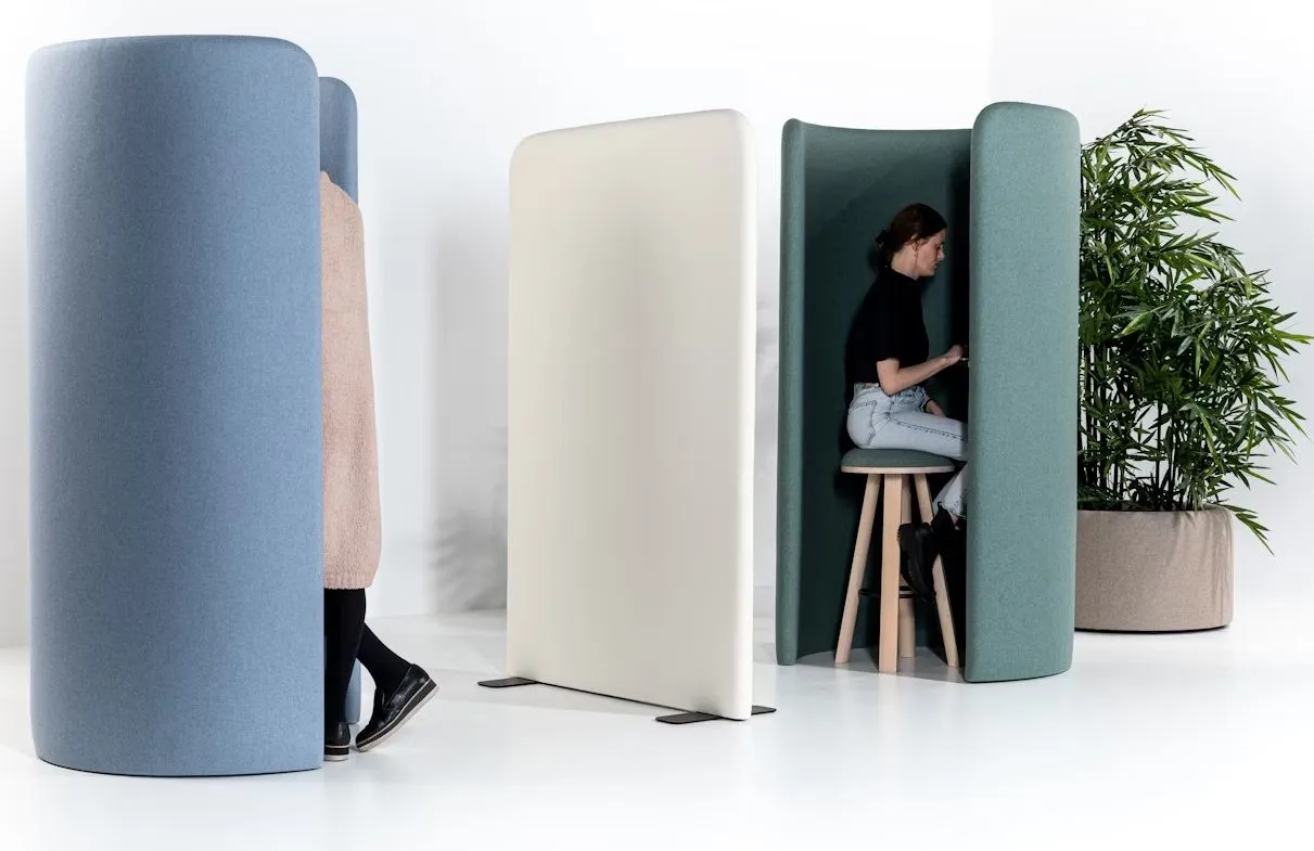 BuzziHug - Sound Reducing Privacy Booth